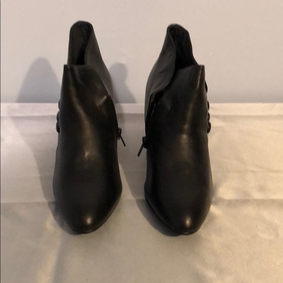 Shoes - Black ankle boots New in box just dusty